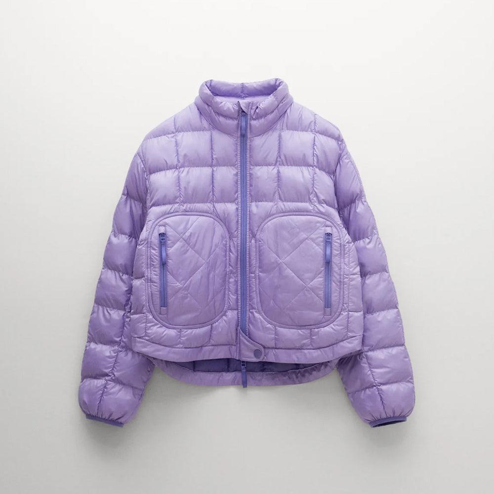 Are puffer jackets warmer than regular jackets?