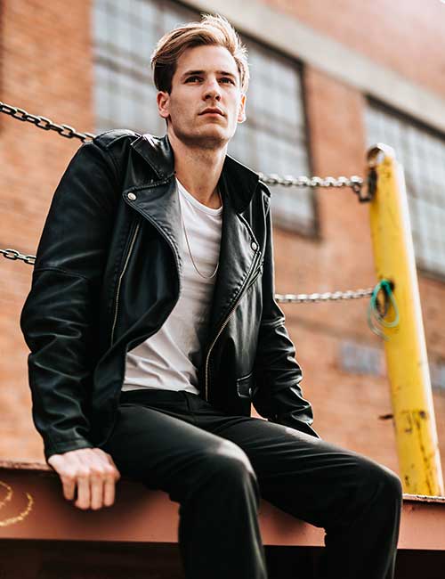 Vintage-Biker-Leather-Jackets-Where-to-Find-Hidden-Gems 